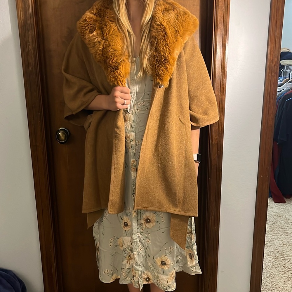 Faux Fur Collar Poncho